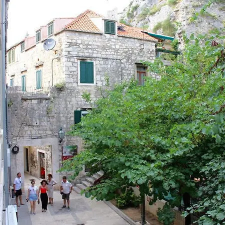 ホテル Inn Apartments Split