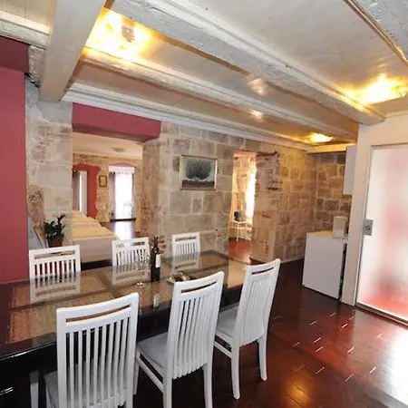 Inn Apartments Split ホテル