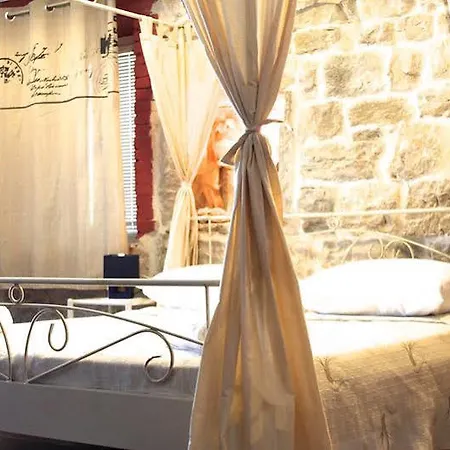 Inn Apartments Split ホテル 4*
